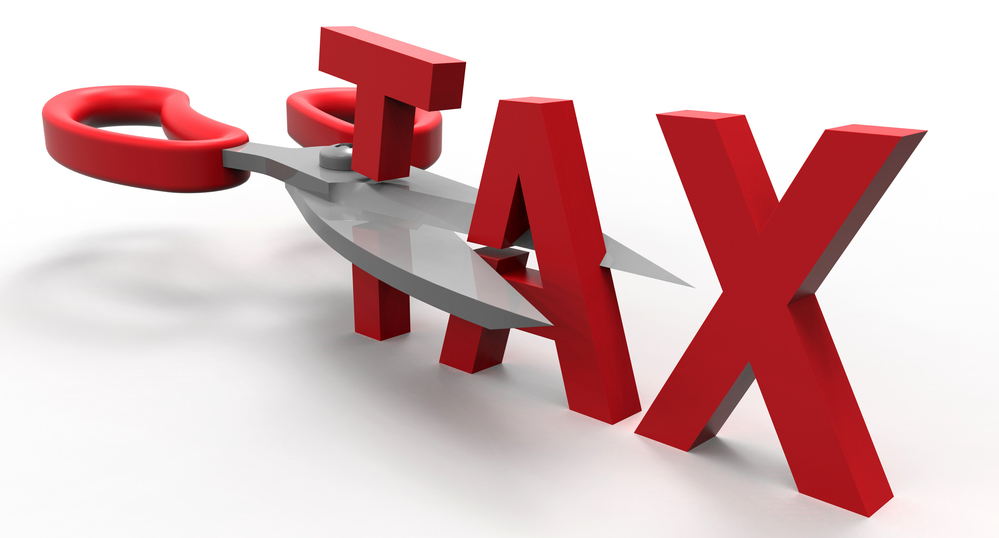 concept of cutting taxings, tax savings